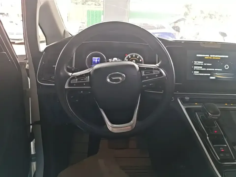 GAC Trumpchi M8