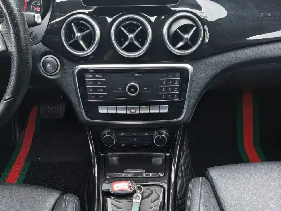 Mercedes-Benz CLA (Import)