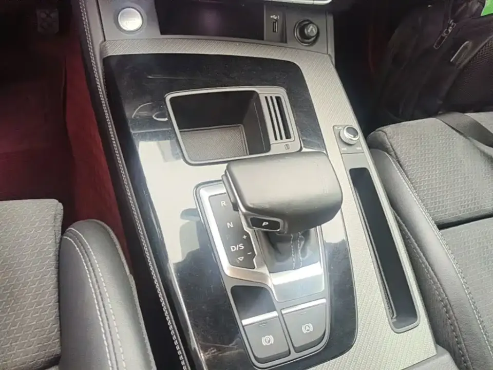 Audi Q5L Sportback