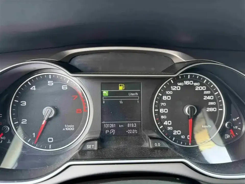 Audi A4 (Import)