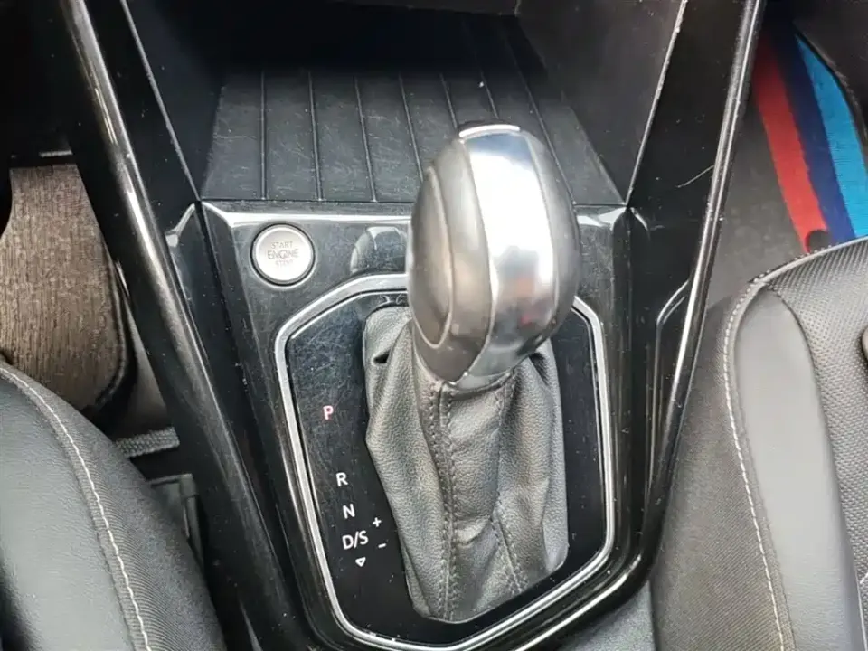Jetta VS5