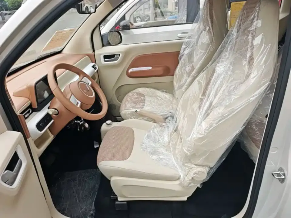 Wuling MINIEV