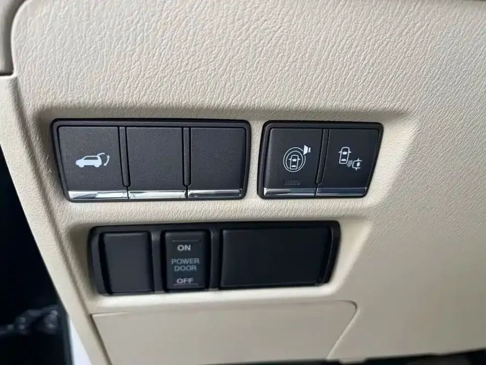 Infiniti QX80