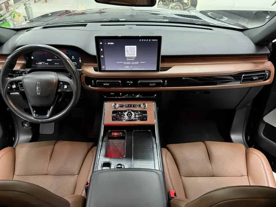 Lincoln Aviator