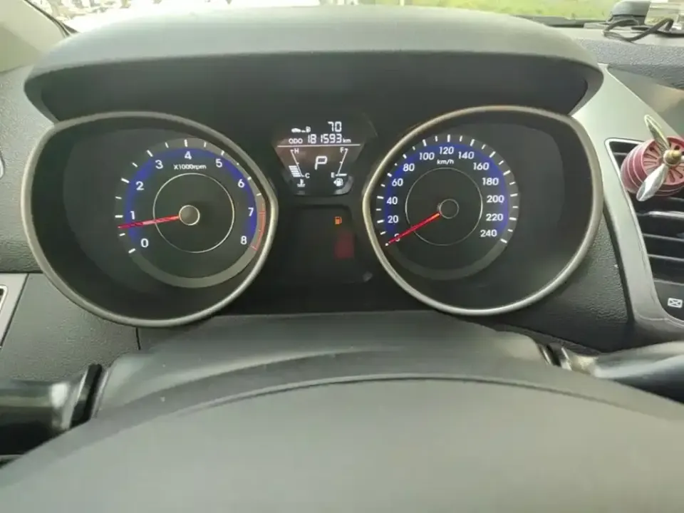Hyundai Elantra Langdong