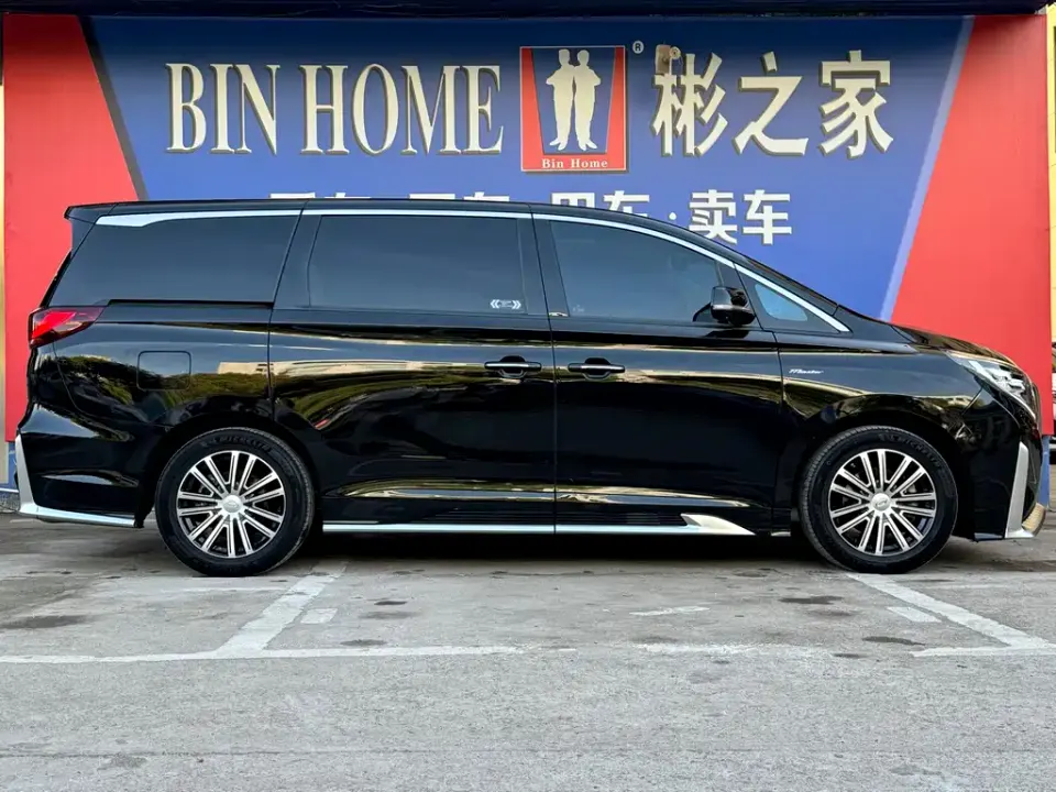 GAC Trumpchi M8