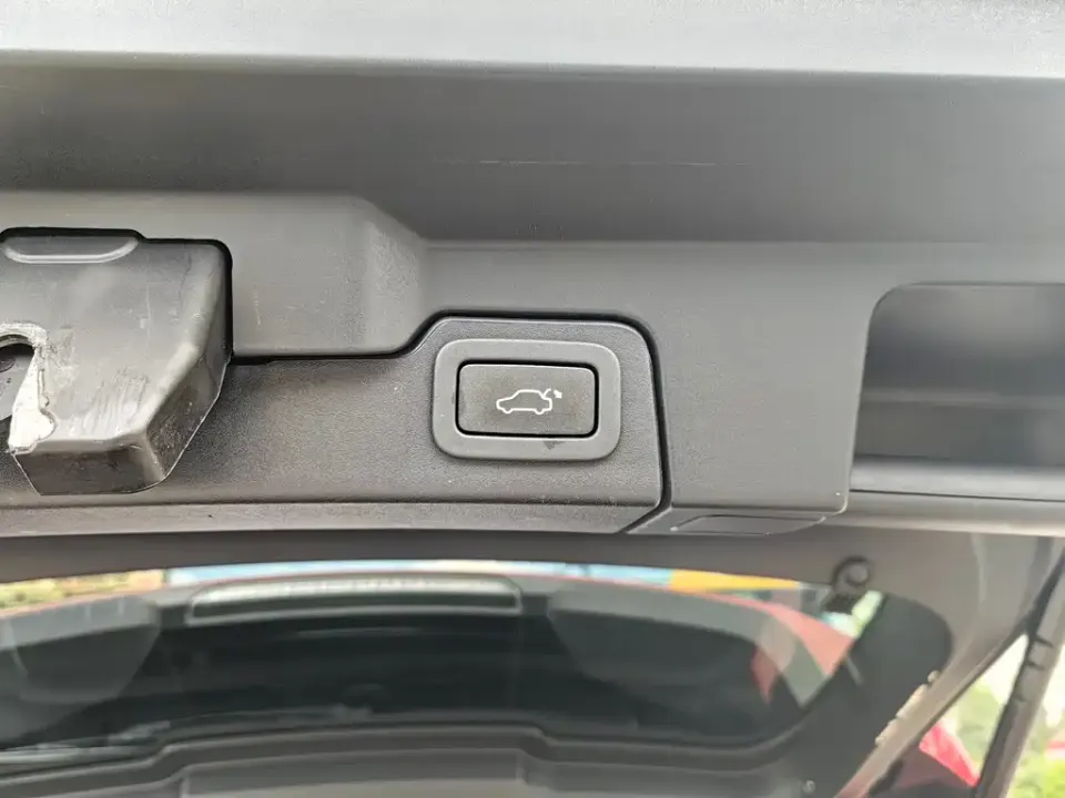 Land Rover Evoque (Import)