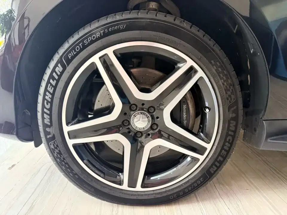 Mercedes-Benz GLE (Import)