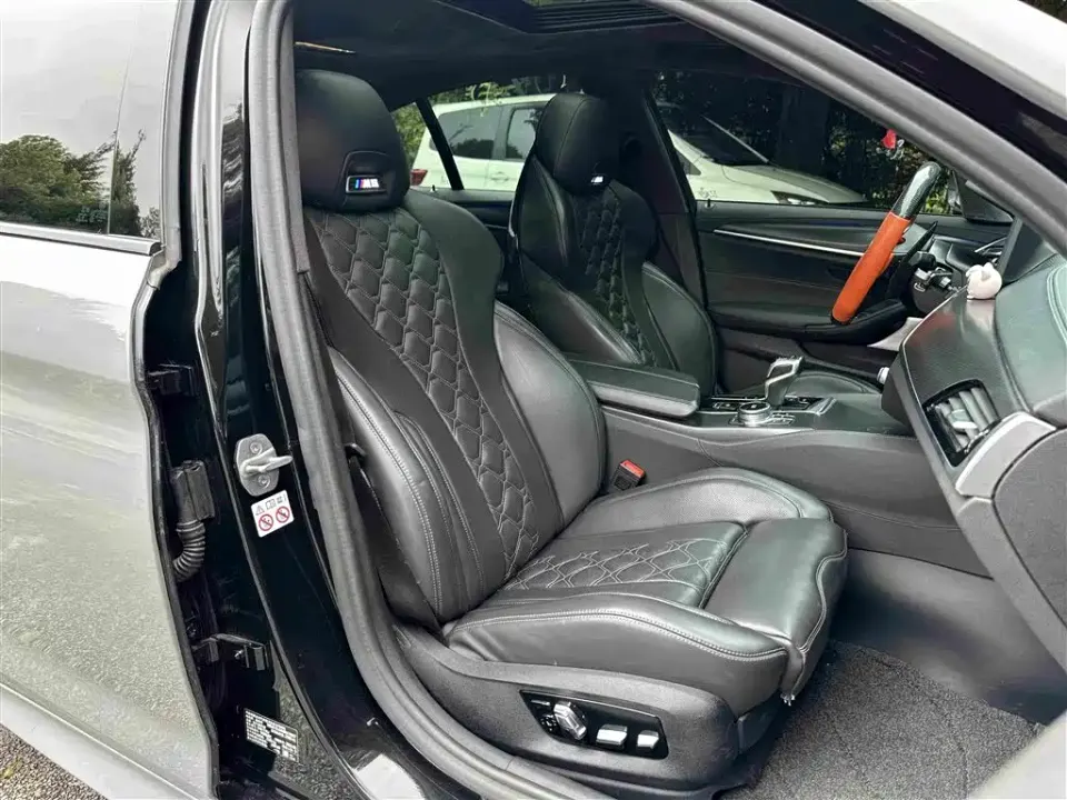 BMW 5 Series (Import)