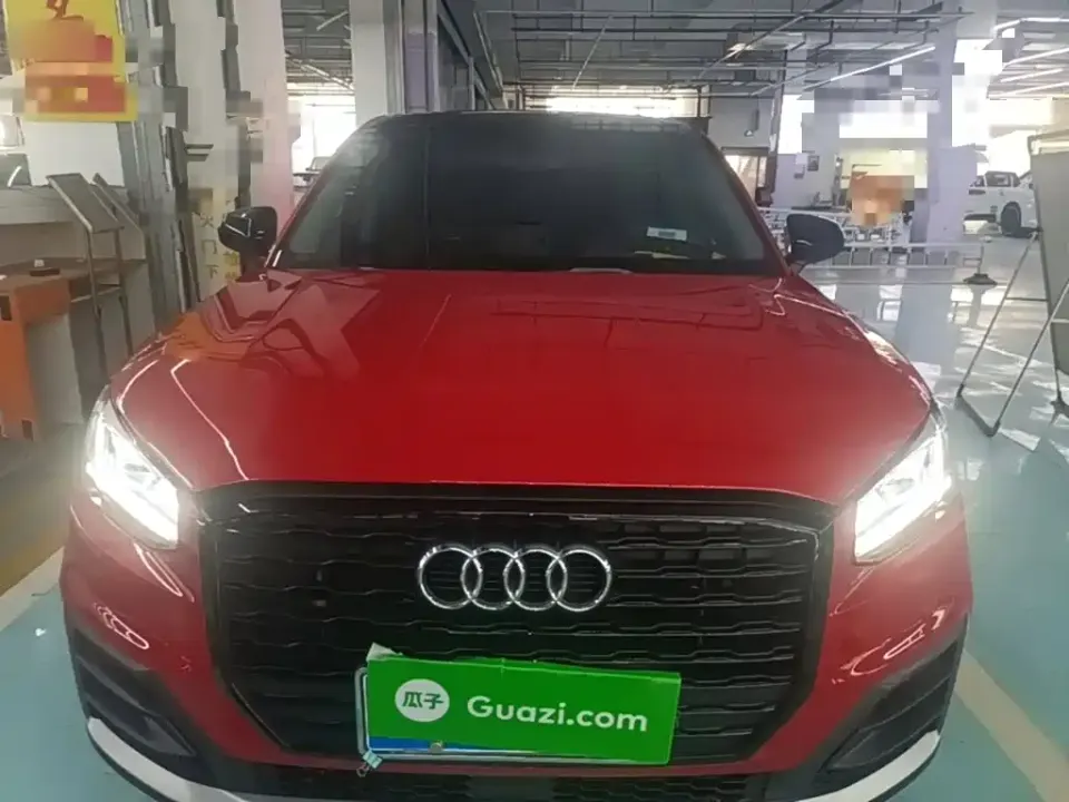 Audi Q2L