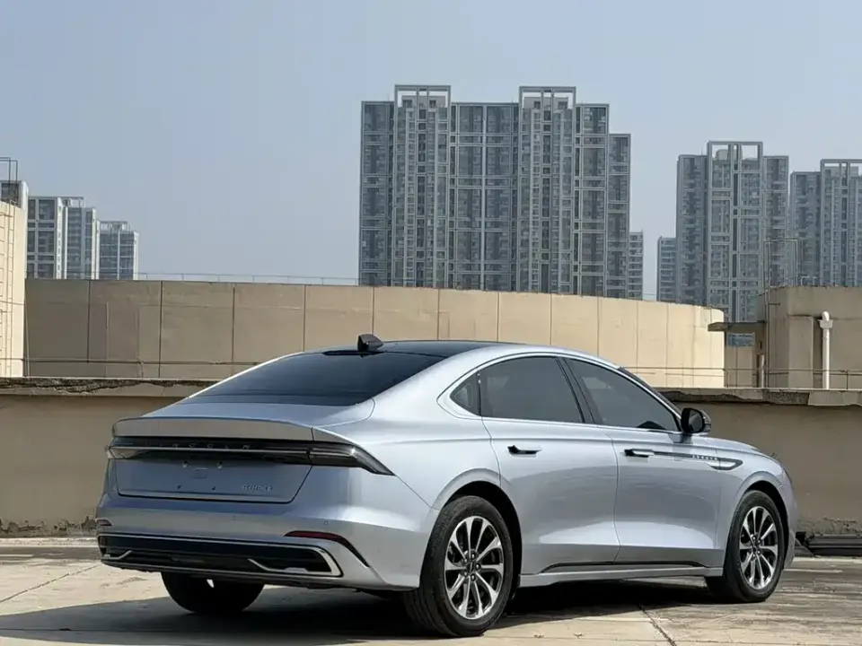 Lincoln Z