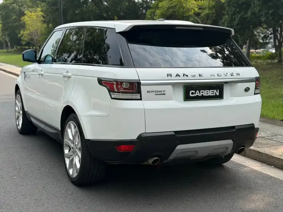 Land Rover Sport