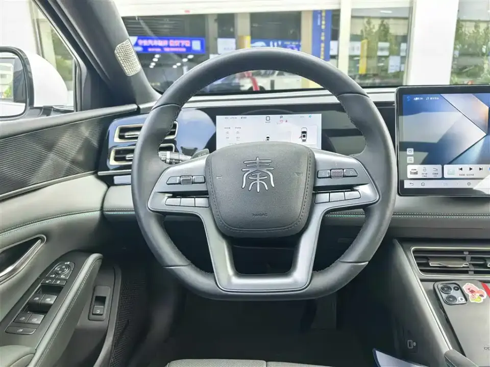 BYD Qin L