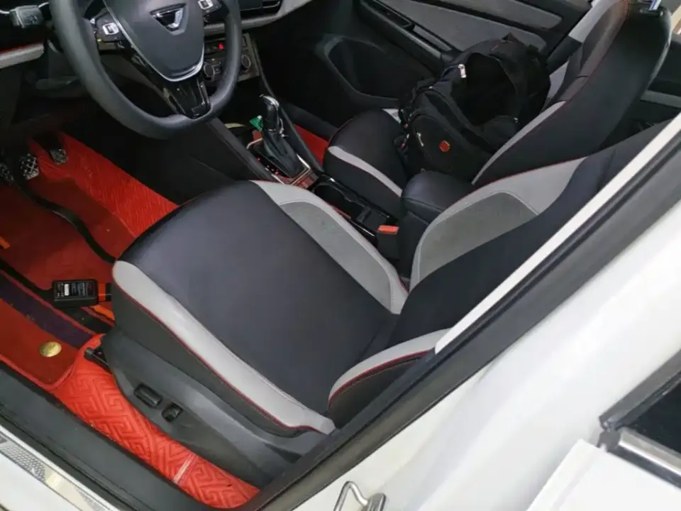 Jetta VS7