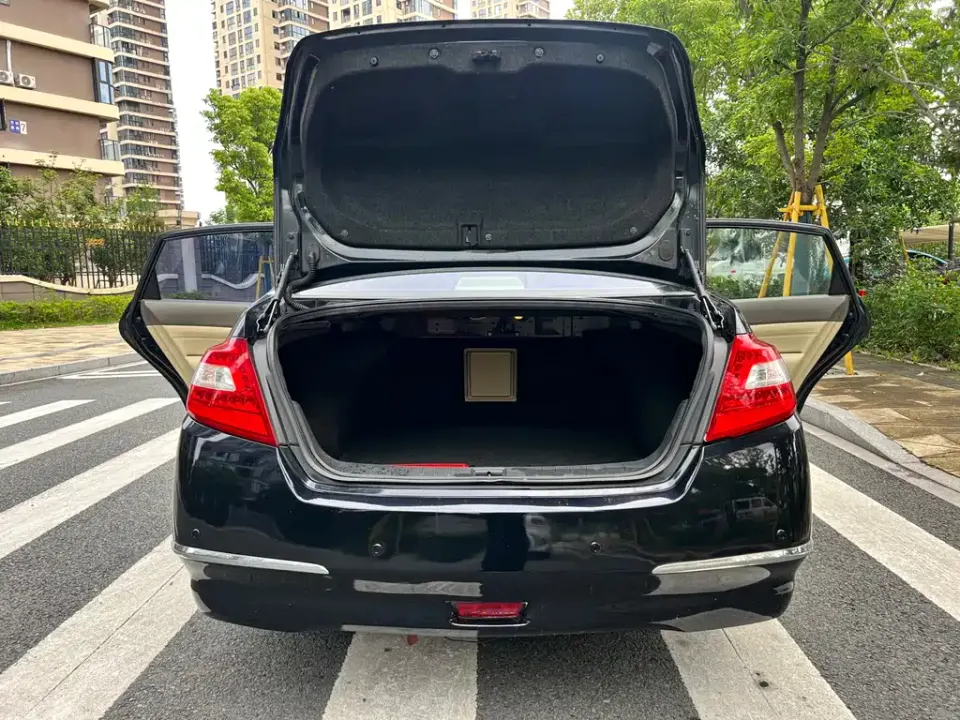 Nissan Teana