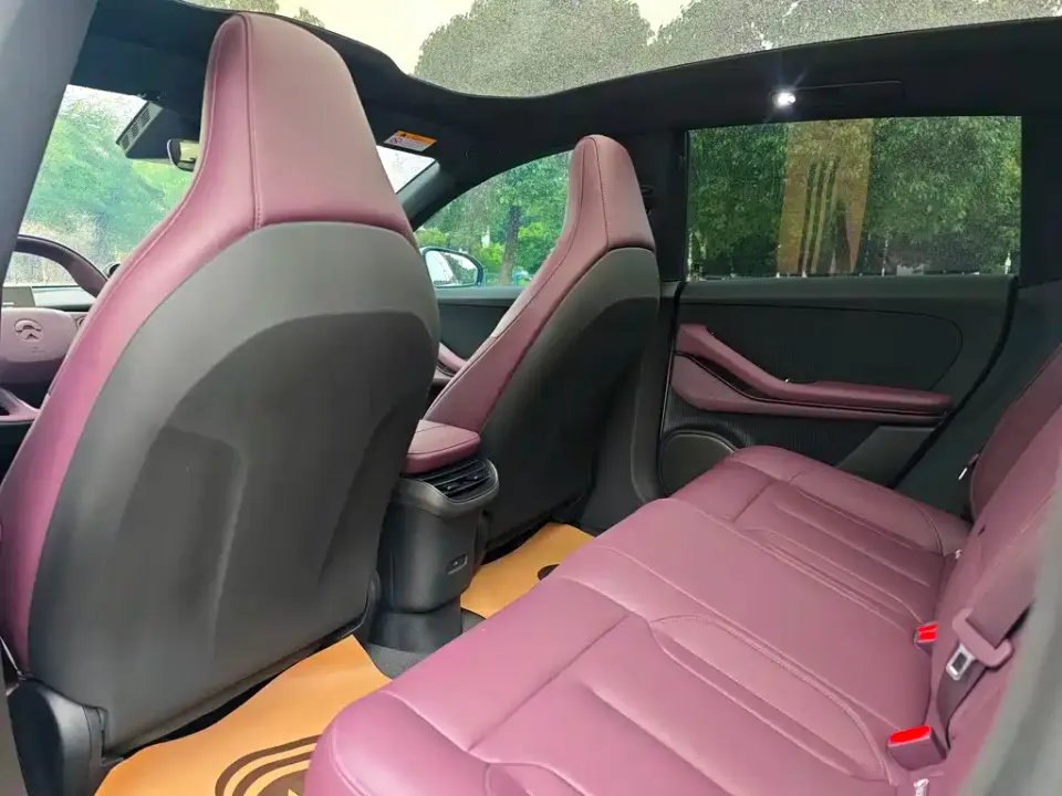 Nio ET5T