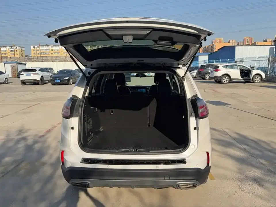 Ford Edge
