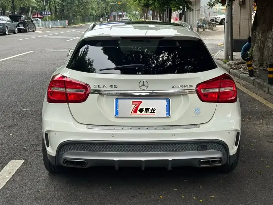 Mercedes-Benz GLA AMG