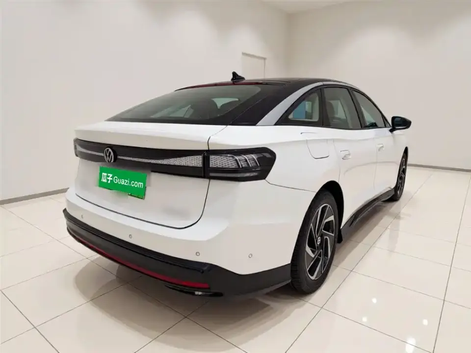 Volkswagen ID.7 VIZZION