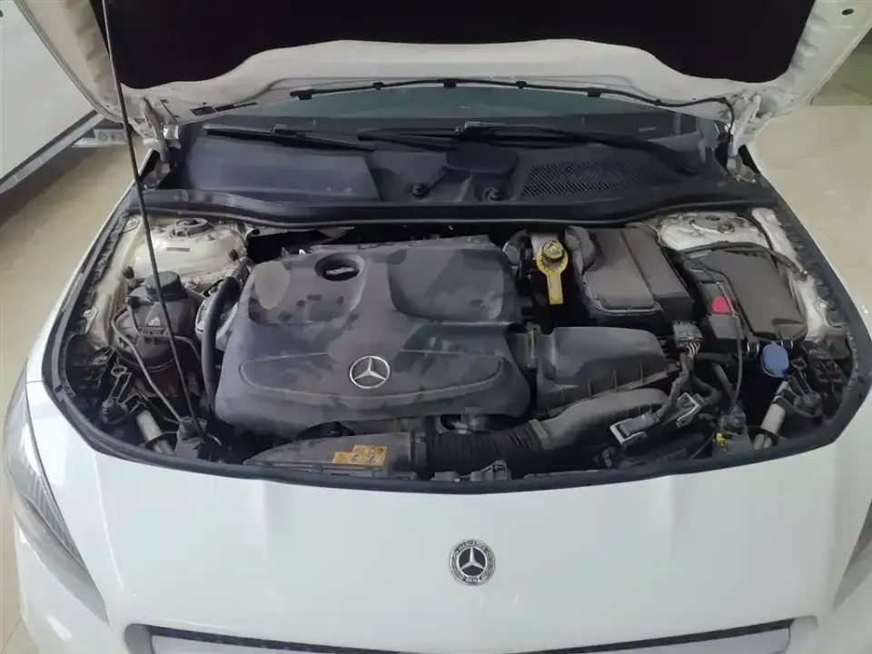 Mercedes-Benz CLA (Import)