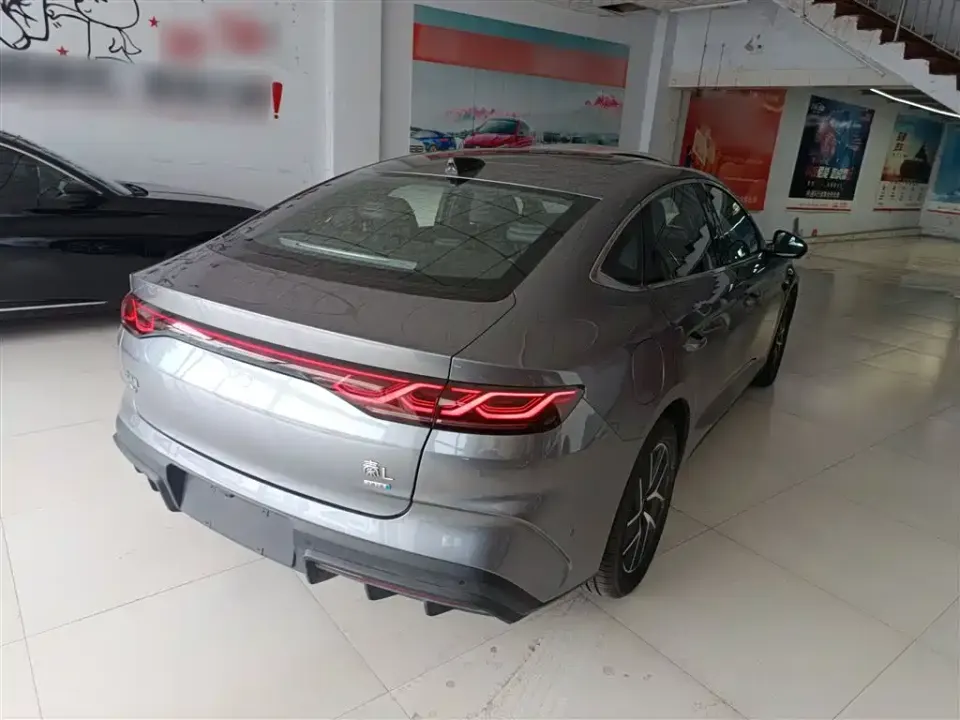 BYD Qin L