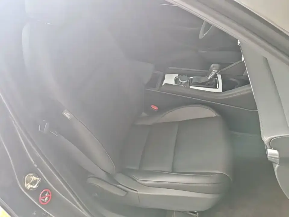 Mazda 3 Axela