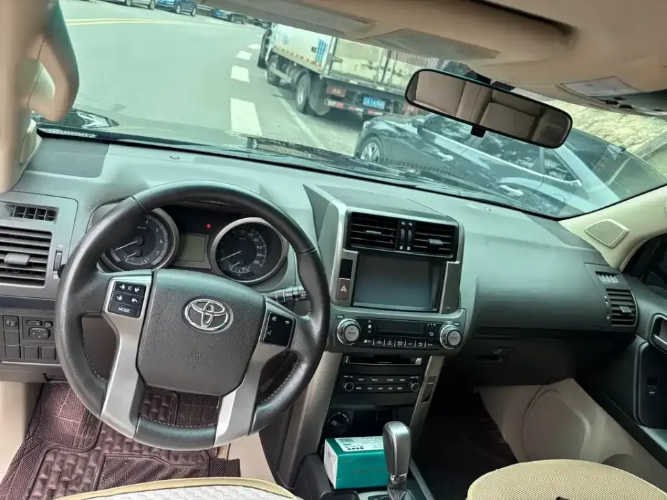 Toyota Prado (Import)