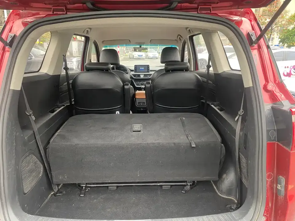 Wuling Hongguang S3