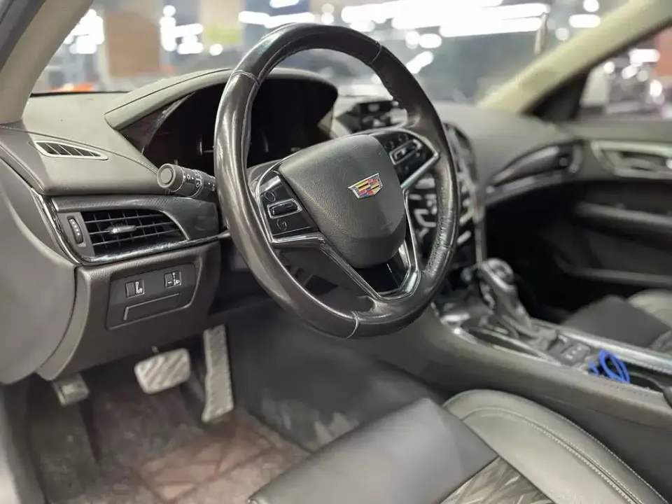 Cadillac ATS-L