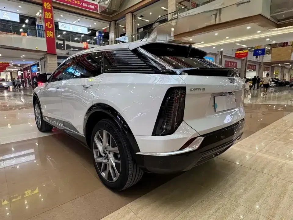 Cadillac IQ