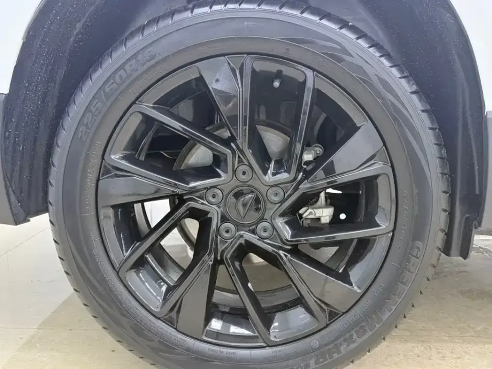 Jetta VS5