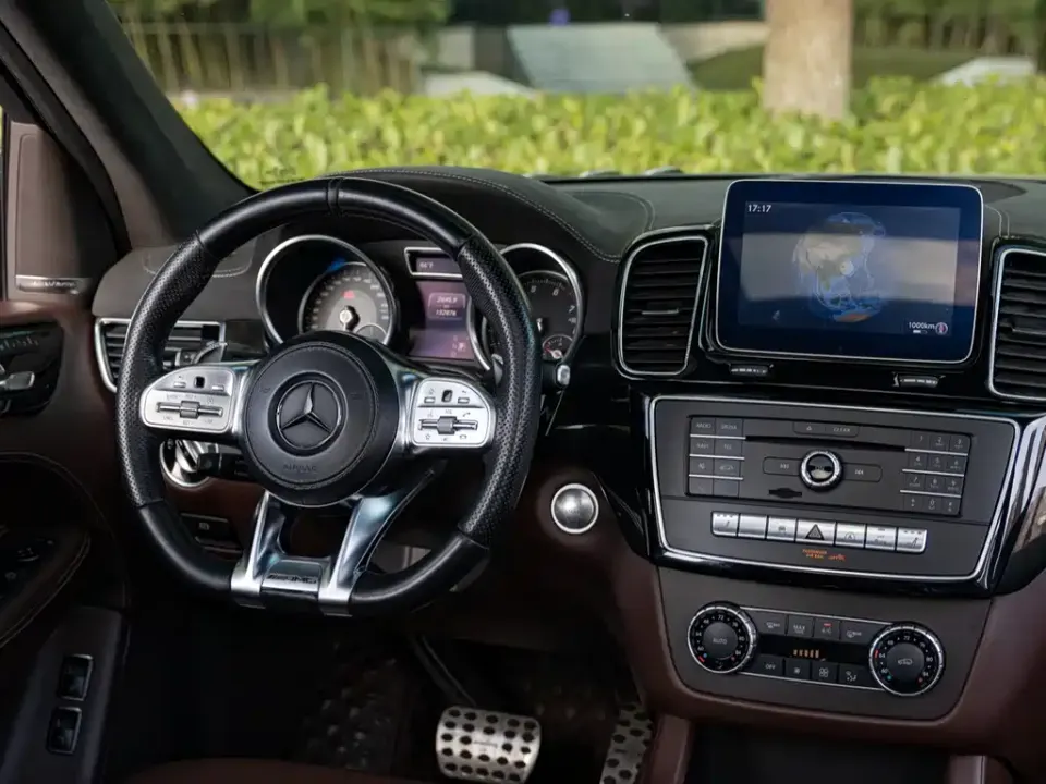 Mercedes-Benz GLS