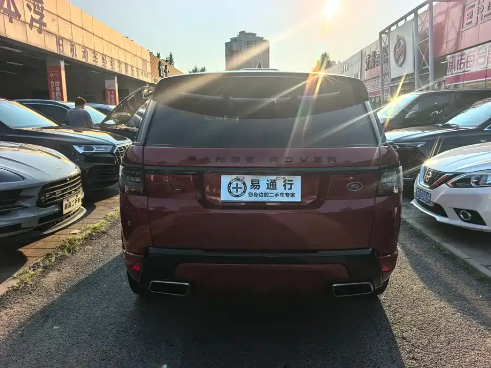 Land Rover Sport