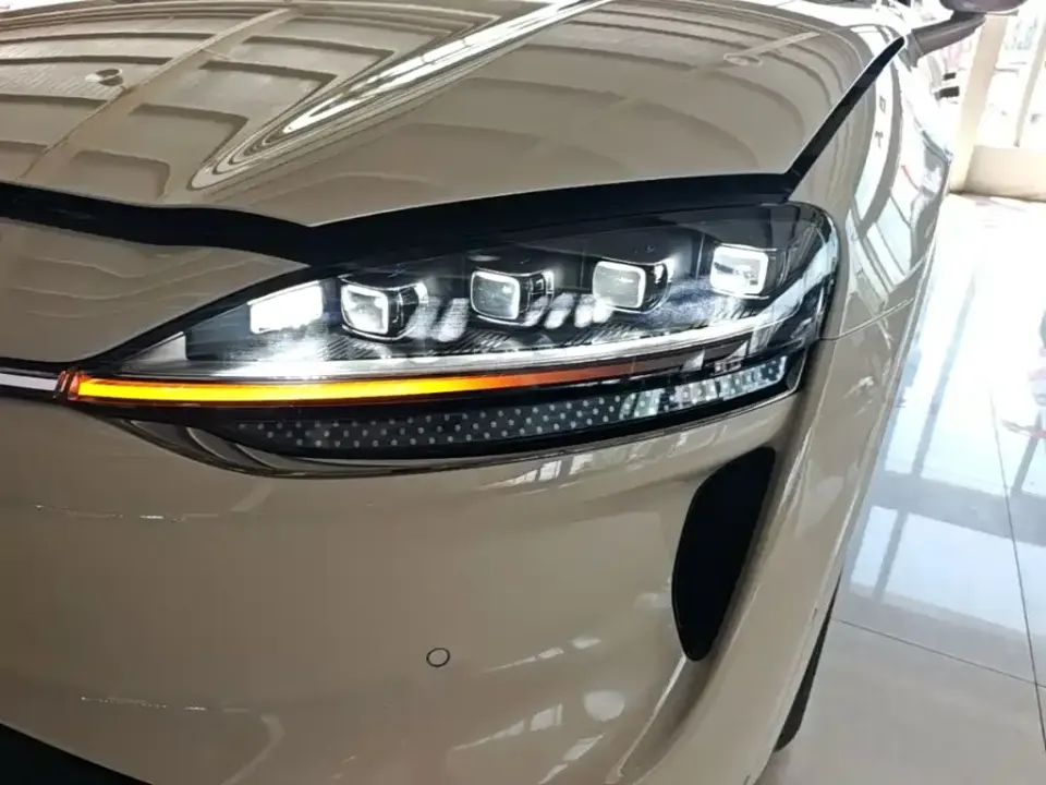 Zhijie Zhijie R7