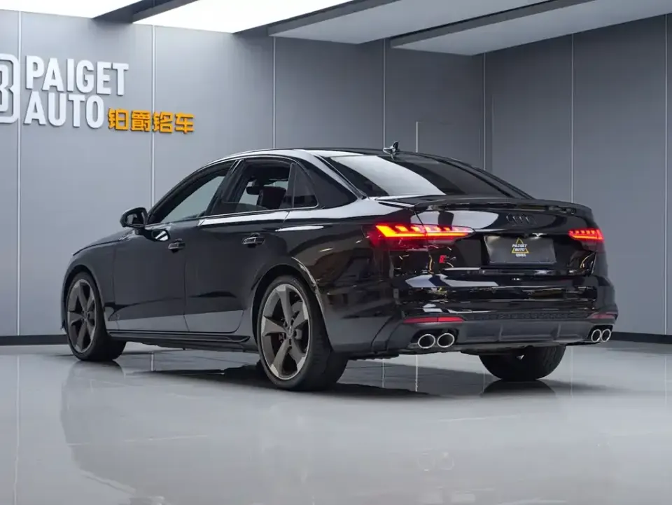 Audi S4