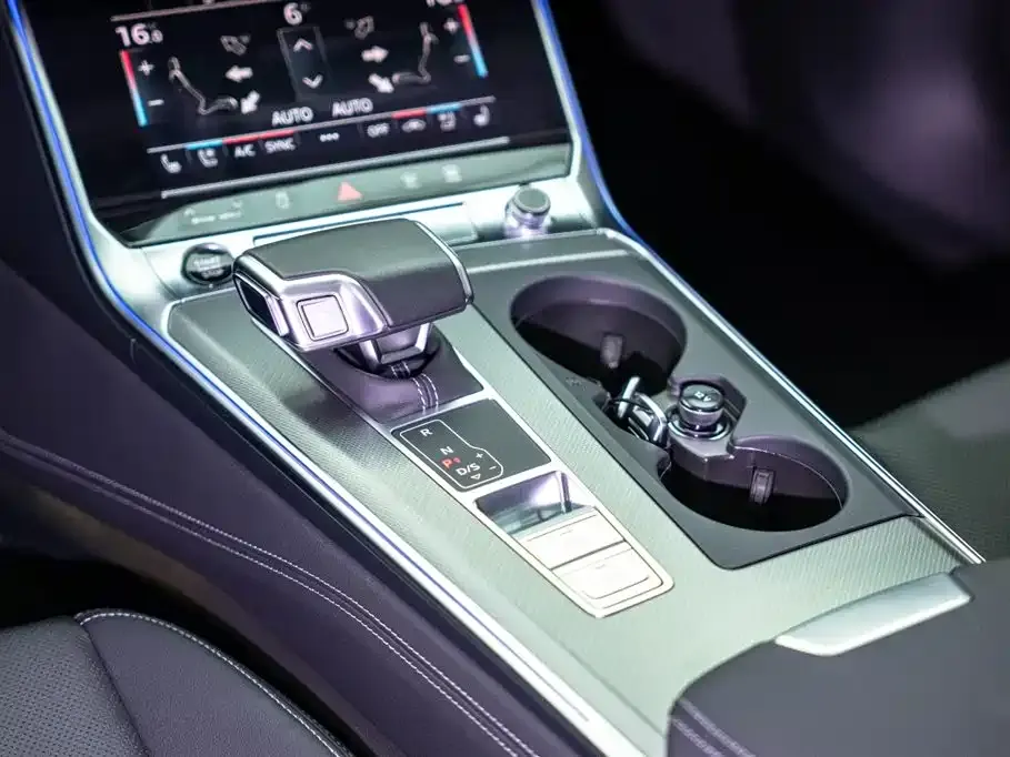 Audi A6 (Import)