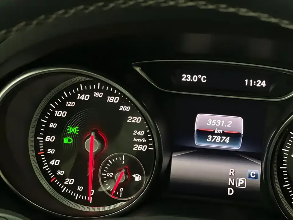 Mercedes-Benz GLA