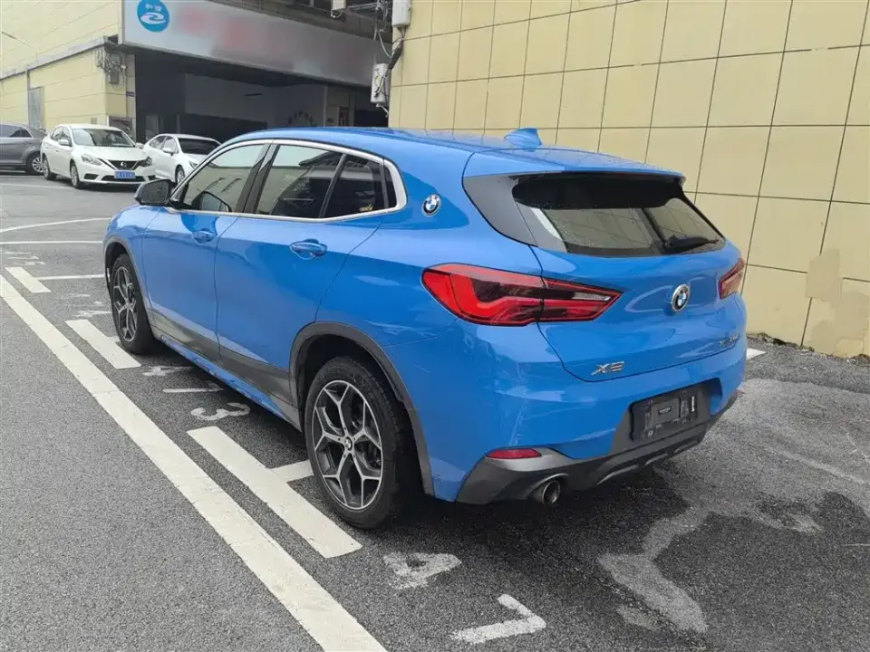 BMW X2 (Import)