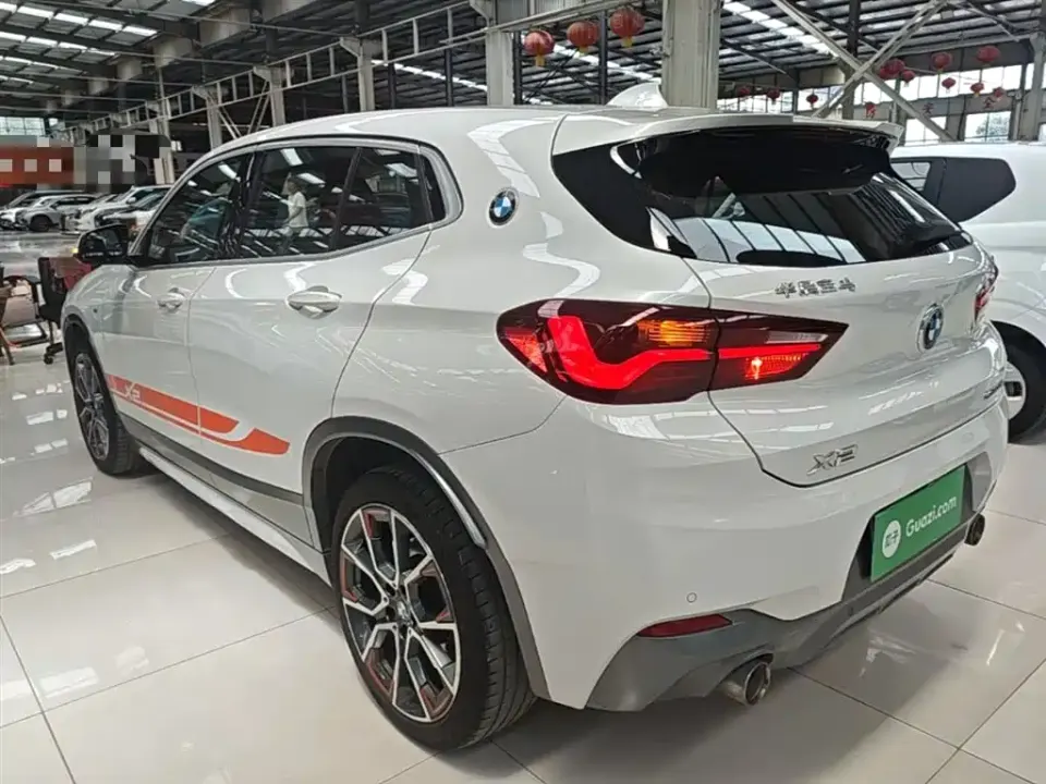 BMW X2