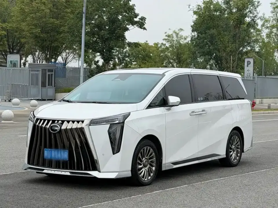 GAC Trumpchi M8