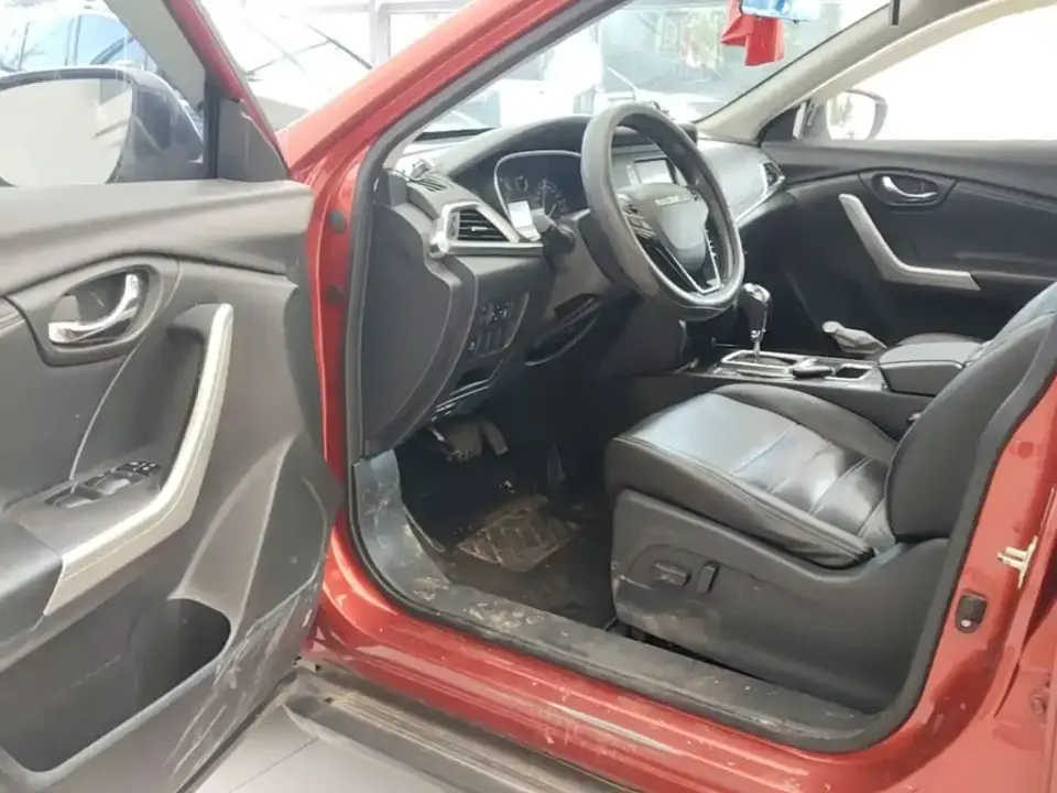 Venucia T90