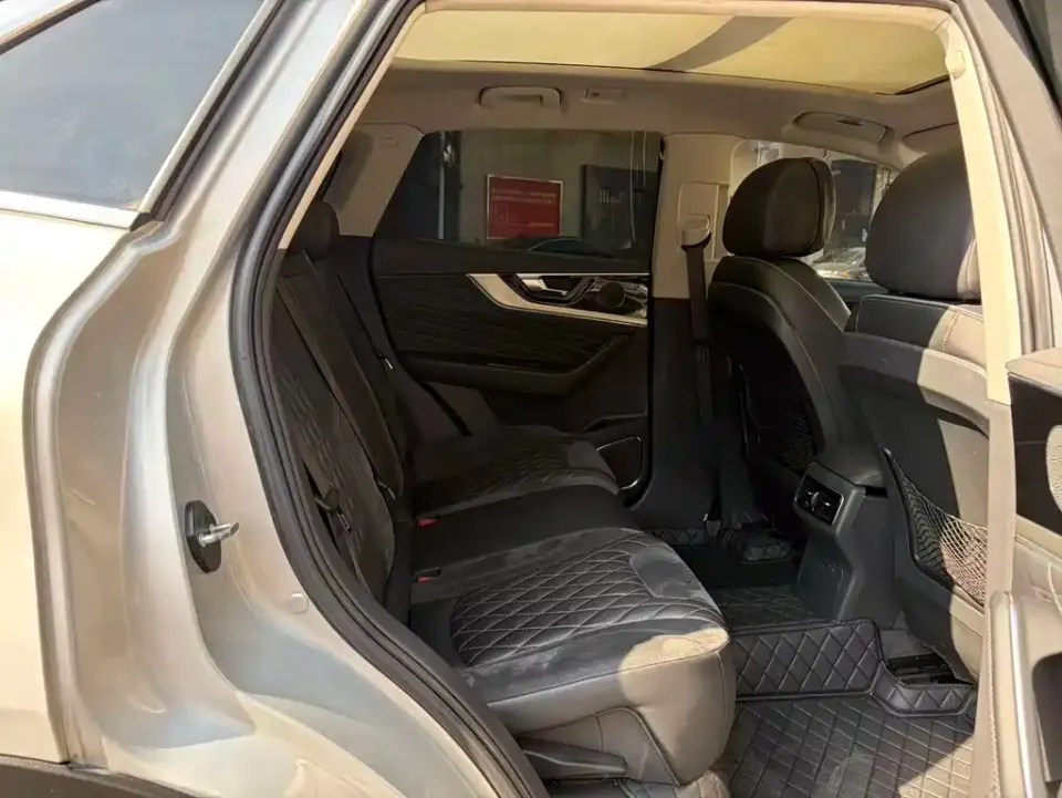 Hongqi Hongqi HS5