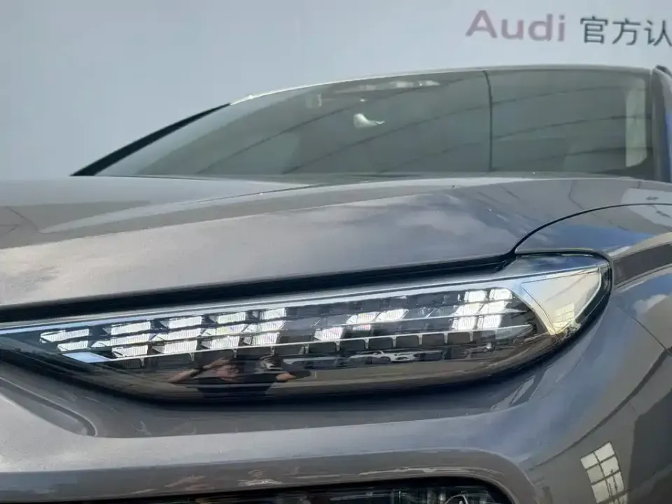Audi Q6L e-tron