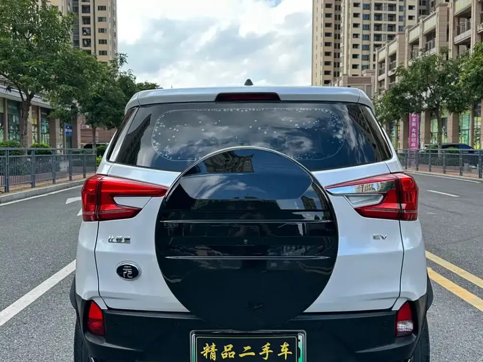BYD Yuan EV