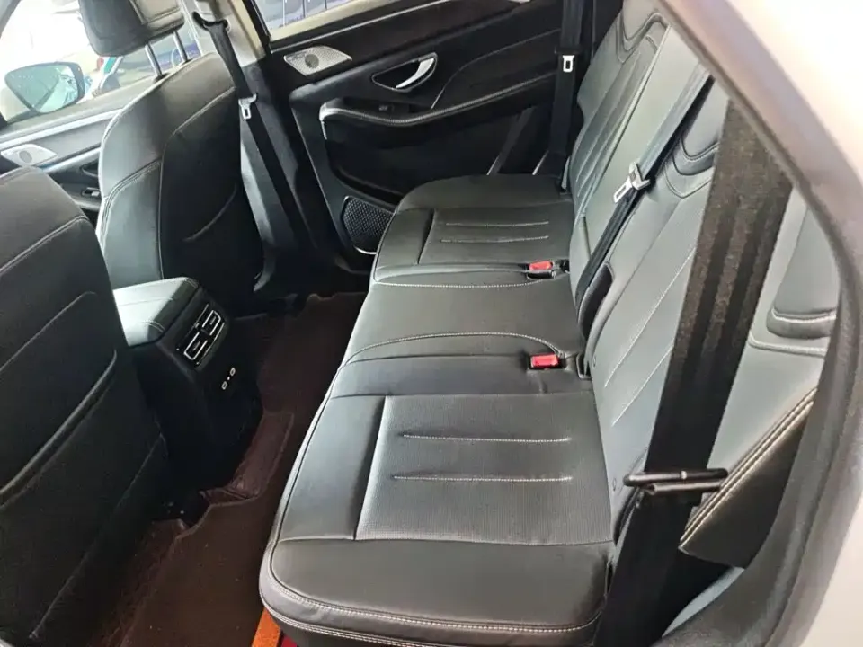 Jetour X90