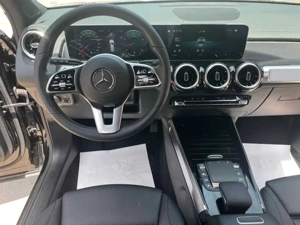 Mercedes-Benz GLB