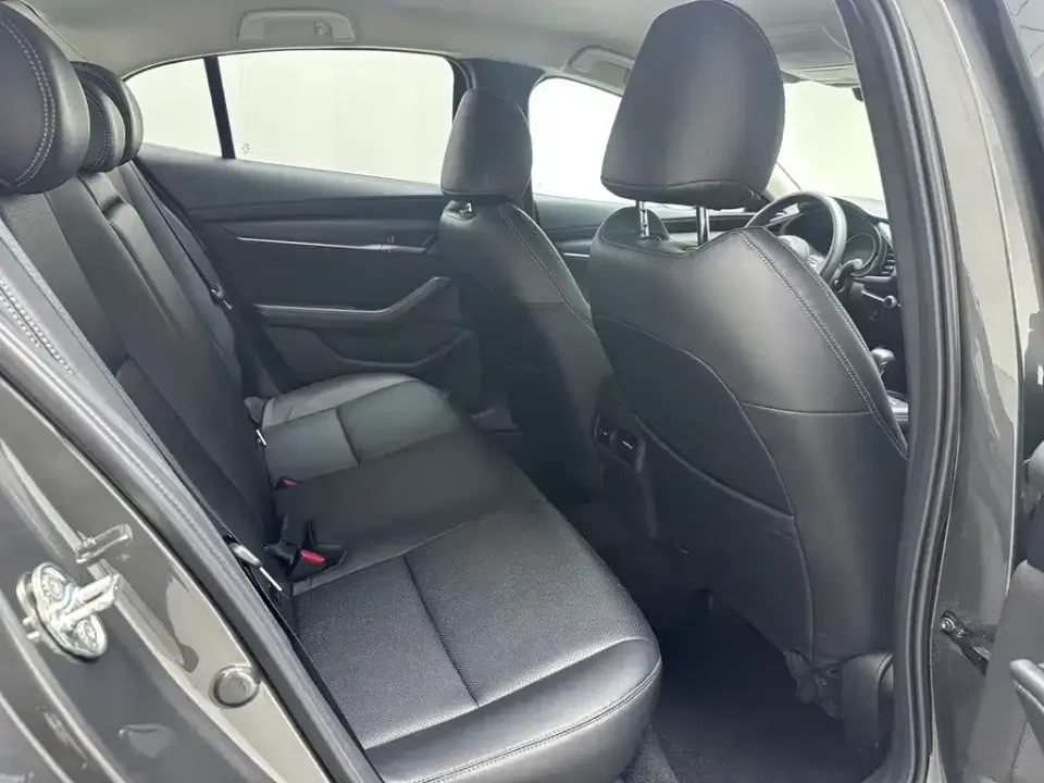 Mazda 3 Axela
