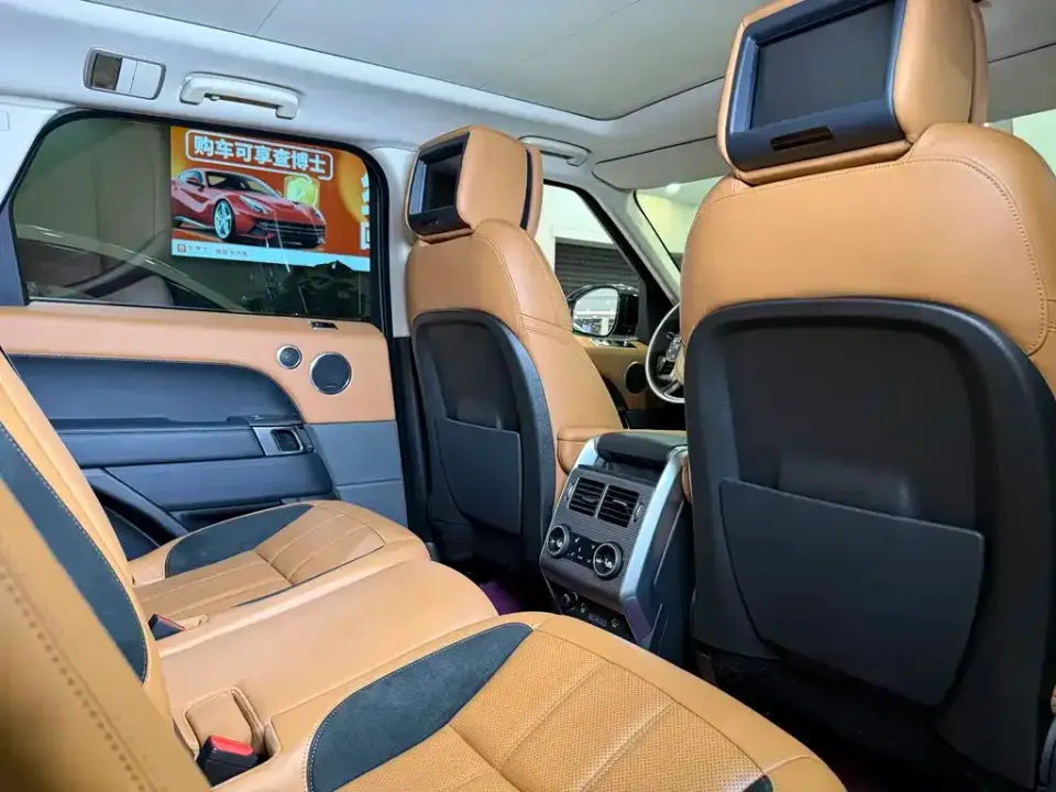 Land Rover Sport
