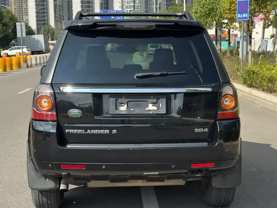 Land Rover Freelander 2