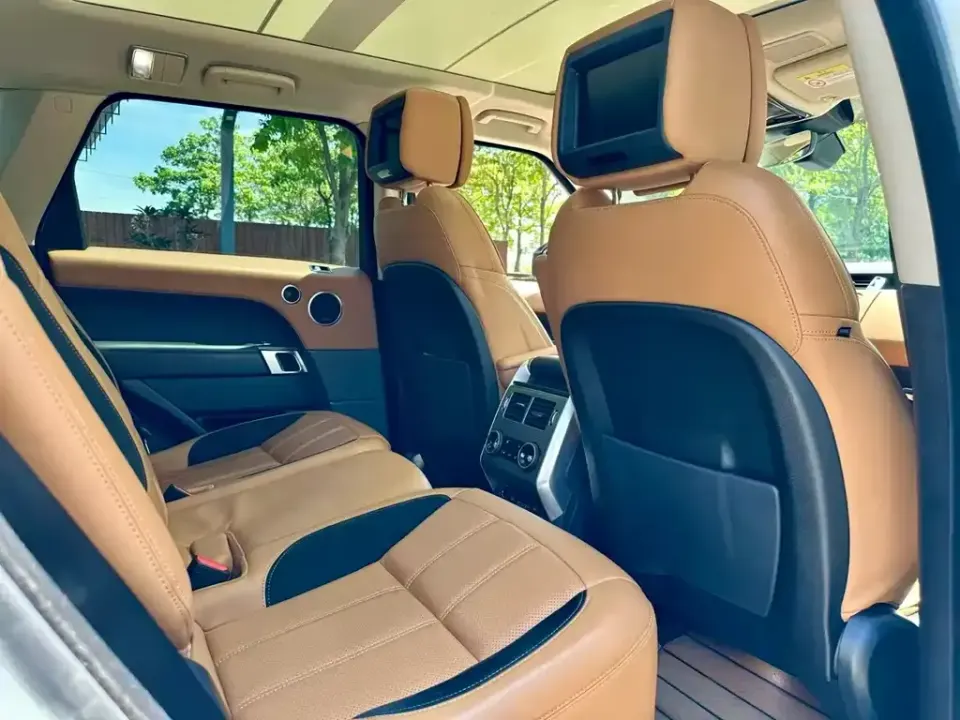 Land Rover Sport